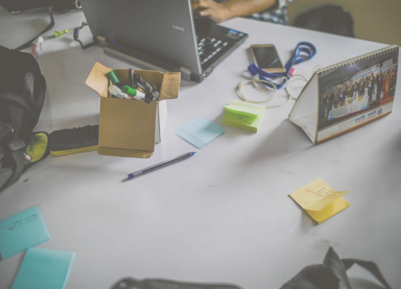 Geschäftspartner bei strategischer Planung